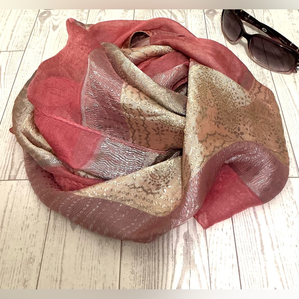 Elegant Pink and Lavender Silk Scarf with Sunglasses Bundle
